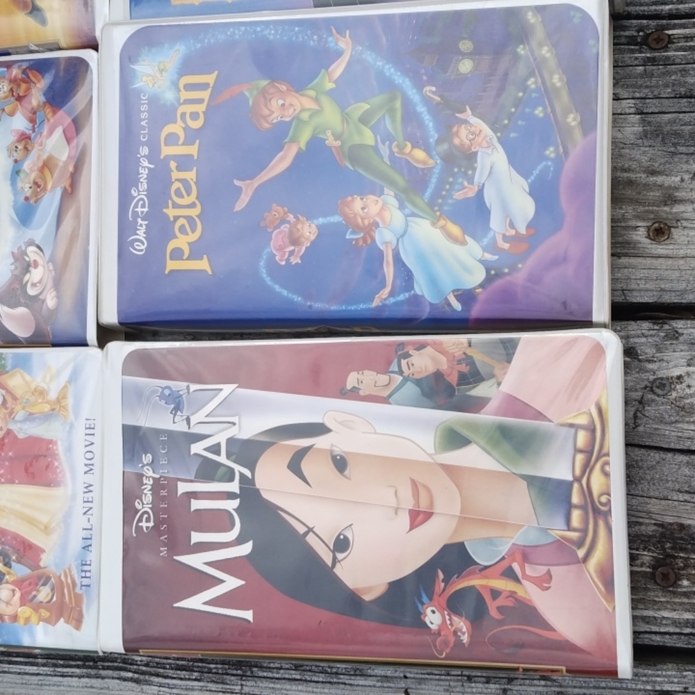 Disney Classics on VHS in great condition. - Picture 4 of 10